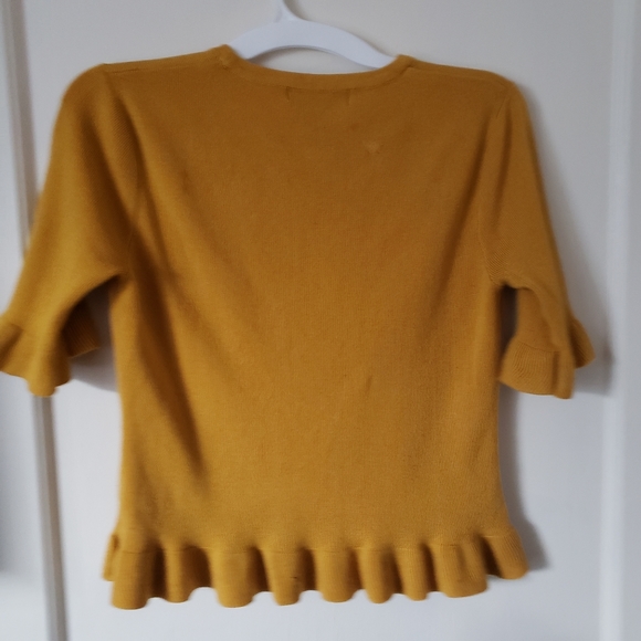 Ruffled hem sweater - Picture 6 of 6